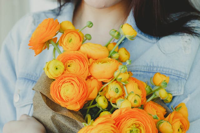 ¿Te apetece un ramo lleno de vida? ¡Descubre los Ranúnculos, la nueva tendencia floral en Madrid!